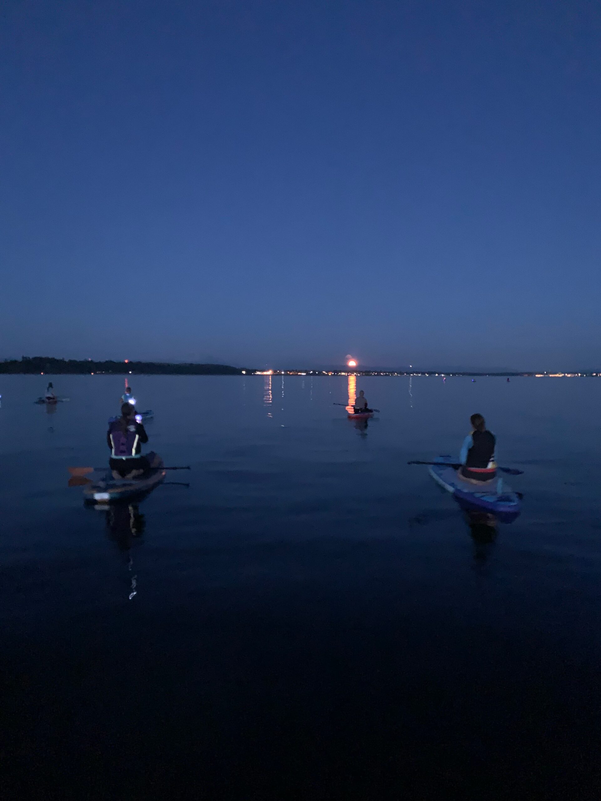 Stand Up Paddle Vancouver moonrise tour